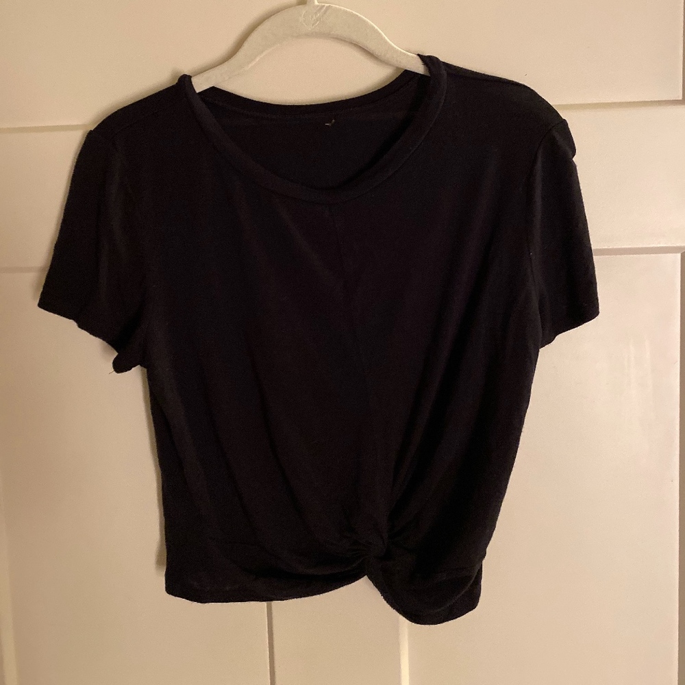 Basic Black Tie Knot Crop Top